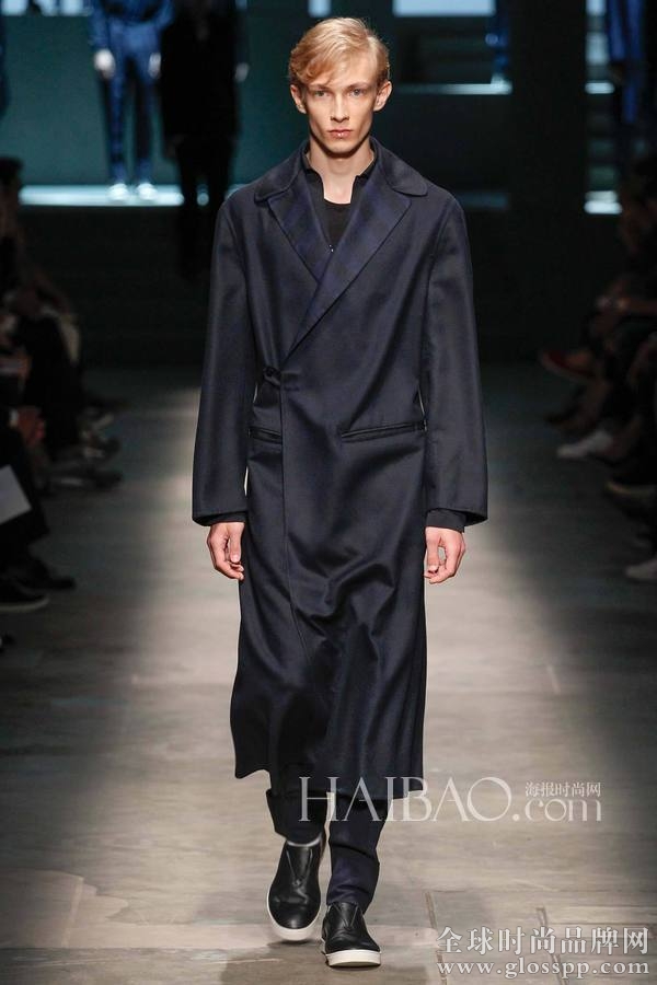 2015春夏米兰男装周杰尼亚 (Ermenegildo Zegna) 秀场