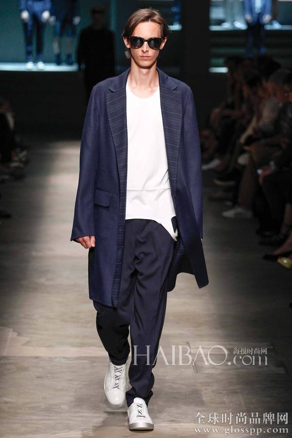 2015春夏米兰男装周杰尼亚 (Ermenegildo Zegna) 秀场