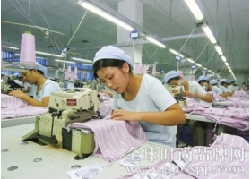 纺织服装行业中报：低谷调整 探索新路径