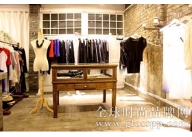 中国服装行业：多品牌集成店成共性的营销优势