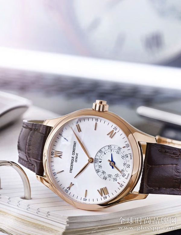 康斯登与艾沛勒携手推出瑞士传统智能腕表