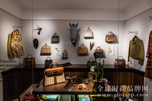 近期时装展览精选:爱马仕把展挪到塞纳河畔