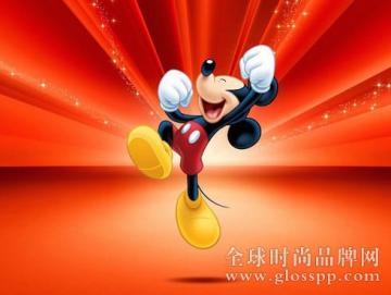 印上米老鼠，优衣库美国一天完成了三天的T恤销售量