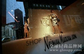 Neiman Marcus 的 IPO 悬在半空！两个月过去了，仍未确定承销商