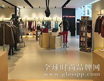 服装店设计展示商品独特风格