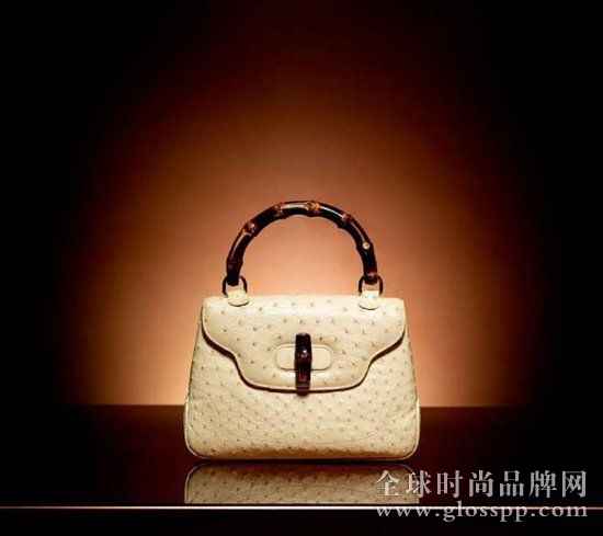 Gucci 的竹节包