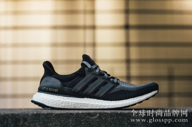 Ultra Boost,adidas,adidas Ultr  adidas Ultra Boost 渐变系列黑白双色即将发售