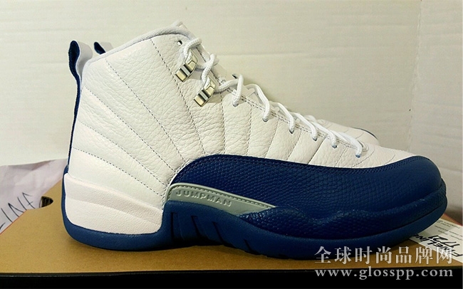 130690-113,AJ12,Air Jordan 12 AJ12法国蓝量大吗 提前感受 Air Jordan 12 “French Blue” 白蓝细节