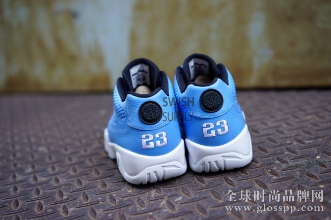 832822-401,AJ9,Air Jordan 9 832822-401AJ9低帮 北卡蓝 Air Jordan 9 Low “Pantone” 上脚实拍