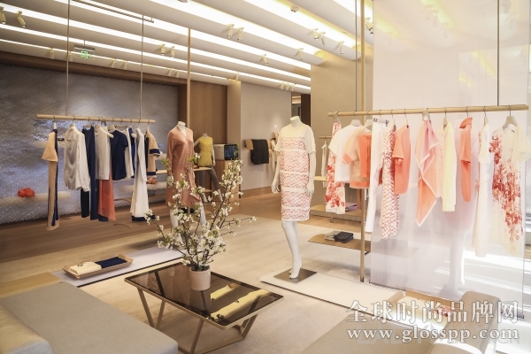 小山羊绒稀有品品牌1436在北京嘉里中心开设旗舰店