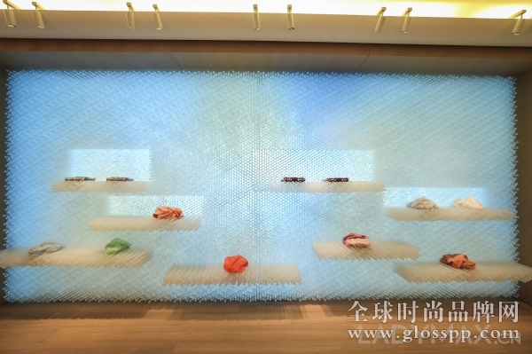 小山羊绒稀有品品牌1436在北京嘉里中心开设旗舰店