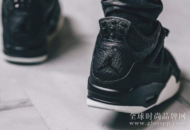 819139-010,AJ4,Air Jordan 4 819139-010AJ4中国发售日期 Air Jordan 4 Premium “Dark Horse” 美图近赏