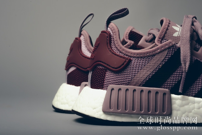 NMD,adidas,NMD_R1  女生专属配色，adidas NMD R1 “Branch Purple”