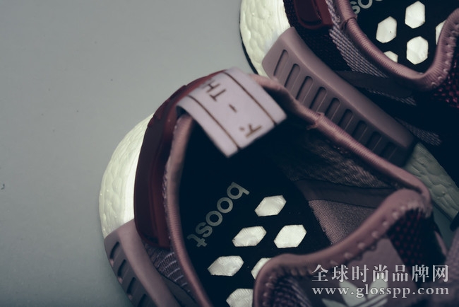 NMD,adidas,NMD_R1  女生专属配色，adidas NMD R1 “Branch Purple”