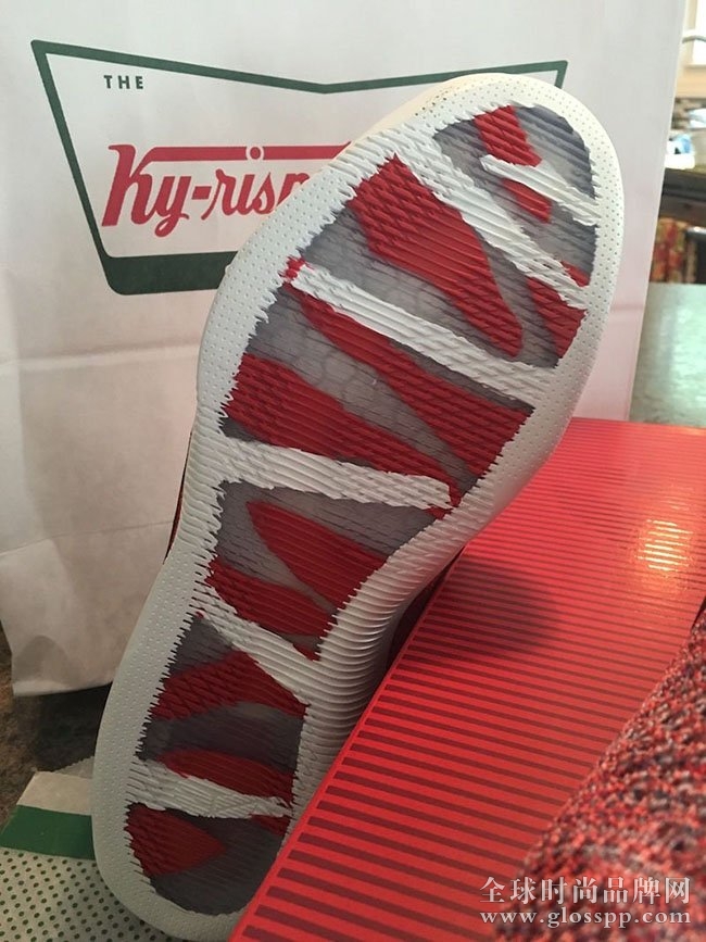 824463-606,Kobe 11 Elite Low,K 824463-606 下月发售，Kobe 11 Elite Low 4KB “Red Horse” 更多图片曝光