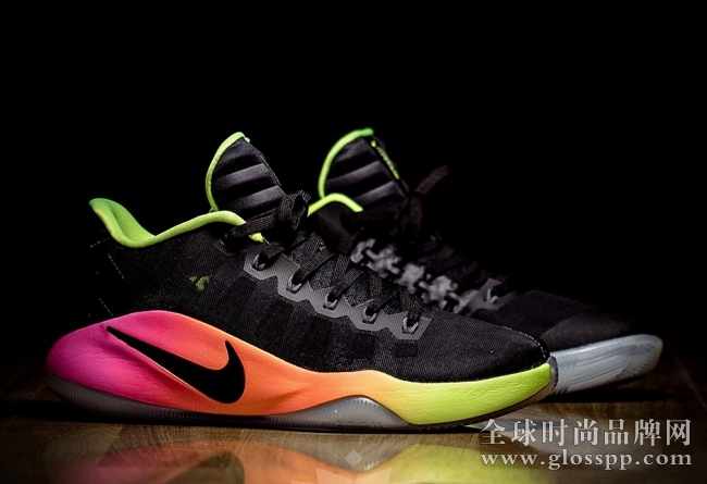 HD2016,Hyperdunk 2016,Nike Nike Hyperdunk 2016 Low “Unlimited” 实物近赏