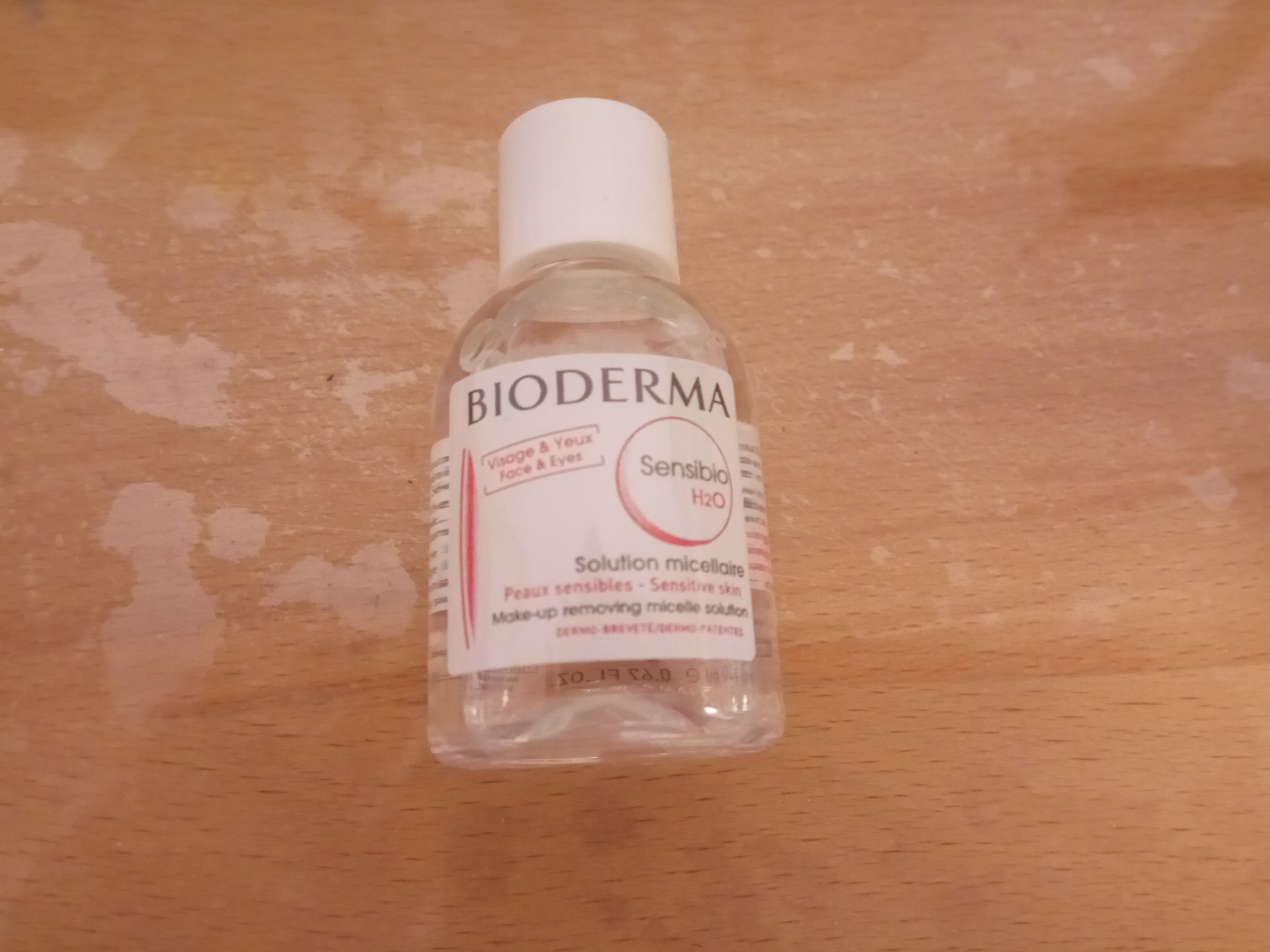 高清大图浏览 贝德玛高纯水温和卸妆试用体验