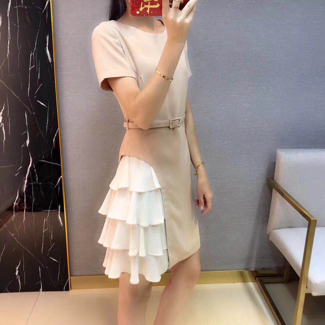 高清大图浏览 来晒晒我的大牌高端定制美貌连衣裙~~~