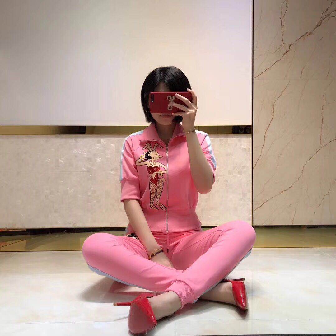 高清大图浏览 来晒晒我的大牌高端定制美貌连衣裙~~~