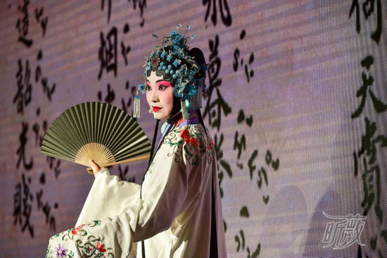 2018《昕薇》中国女孩大赛启动仪式亮点多多,Kepler-11组合现身助阵!