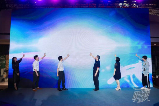 2018《昕薇》中国女孩大赛启动仪式亮点多多,Kepler-11组合现身助阵!