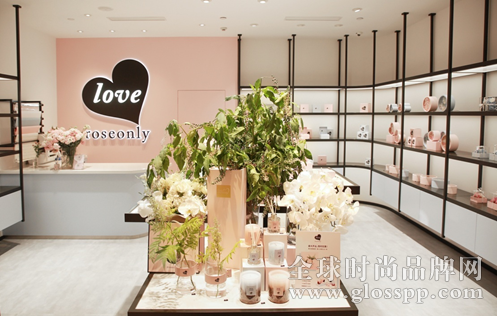 开启浪漫时光 love roseonly全球<nobr style='font-weight:bold;color:#f00;'>首家</nobr>专卖店盛大开业