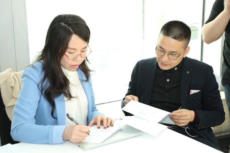 1552471614213007.jpg 7现场签约.jpg