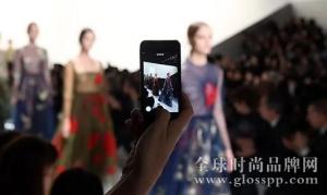 全球最大的三家奢侈品集团LVMH、开云和历峰年销售额的百分比在近年来都大幅增加